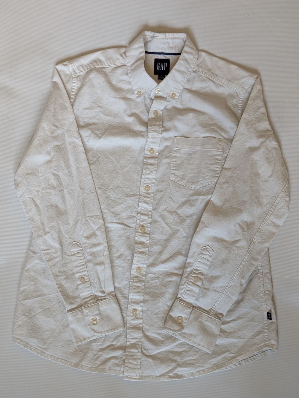 GAP Men's White Oxford Button-Down Shirt